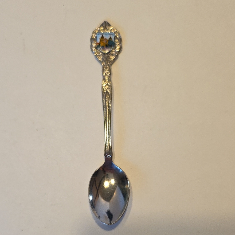 Collector Spoon Mission Carmel Basilica 4.5 Inches
